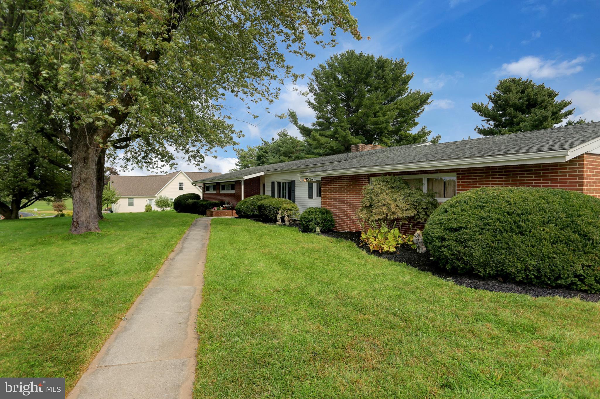 419 North Houcksville Road Hampstead, MD 21074 - Photo 6 of 55 Gallery Image 6