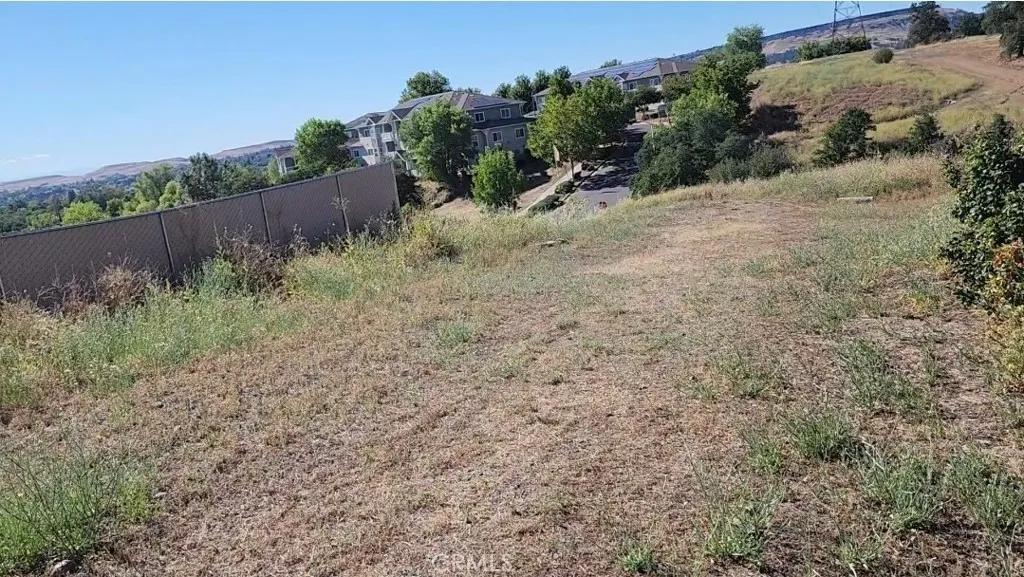 0 Foothill Oroville, CA 95966 - Photo 51 of 53 a view of a dry yard with wooden fence