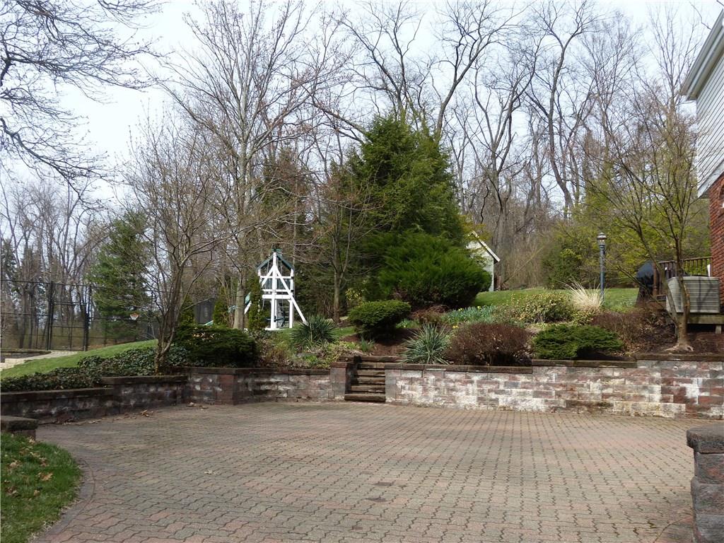 130 Boxfield Road Upper St. Clair, PA 15241 - Photo 23 of 25 Gallery Image 23