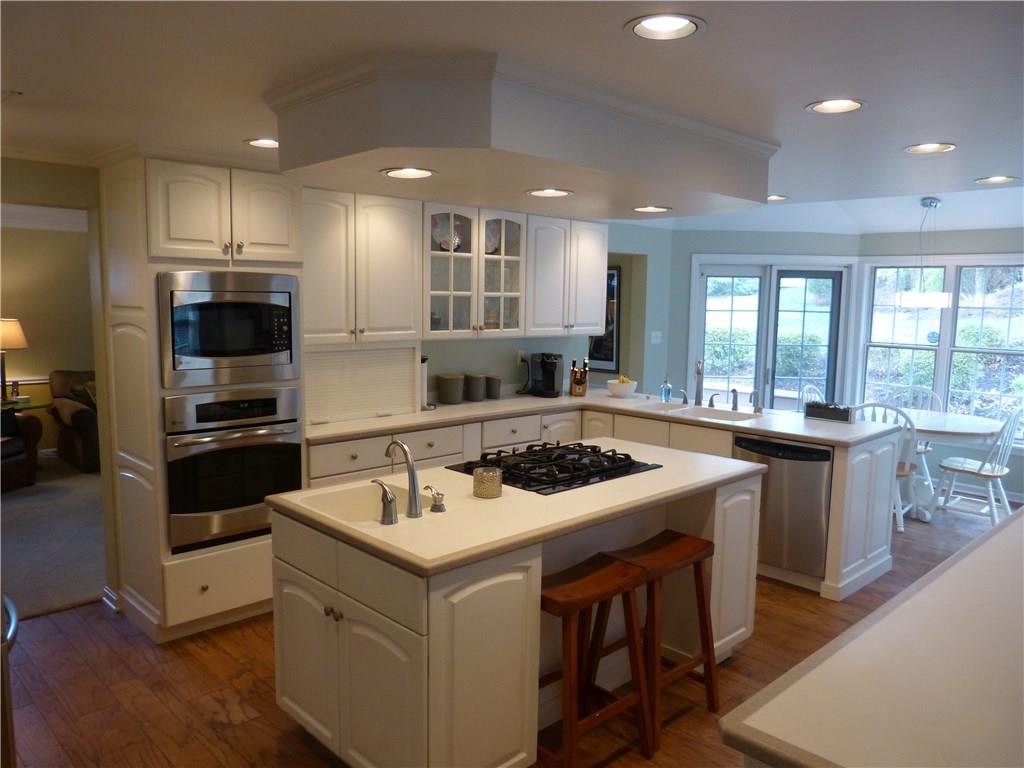 130 Boxfield Road Upper St. Clair, PA 15241 - Photo 9 of 25 Gallery Image 9