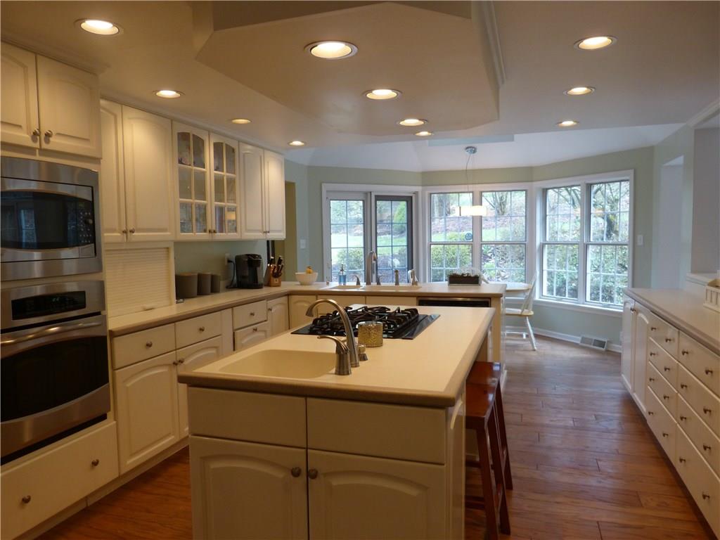 130 Boxfield Road Upper St. Clair, PA 15241 - Photo 10 of 25 Gallery Image 10
