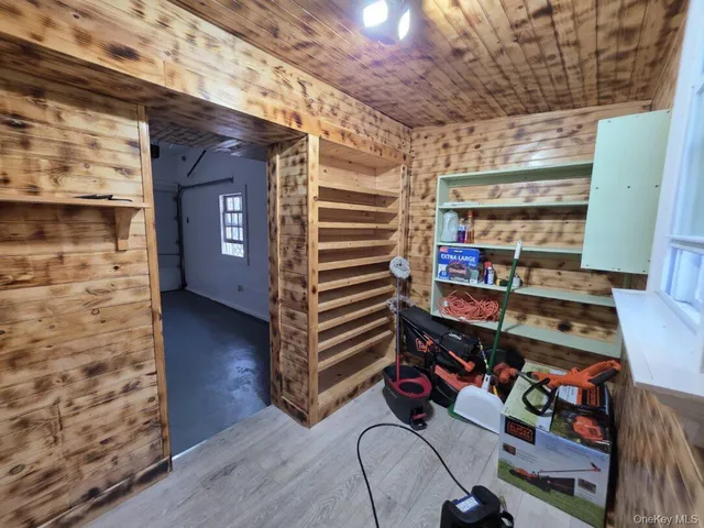 $1,349,000 | 30 Aberdeen Road, New Hyde Park, NY 11040