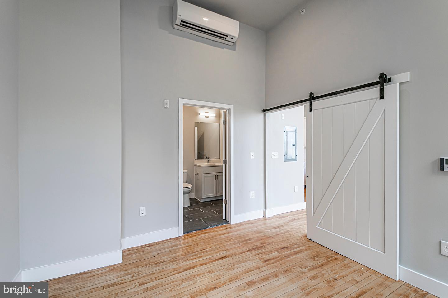 1300 South 19th Street, Unit 303 Philadelphia, PA 19146 - Photo 12 of 19