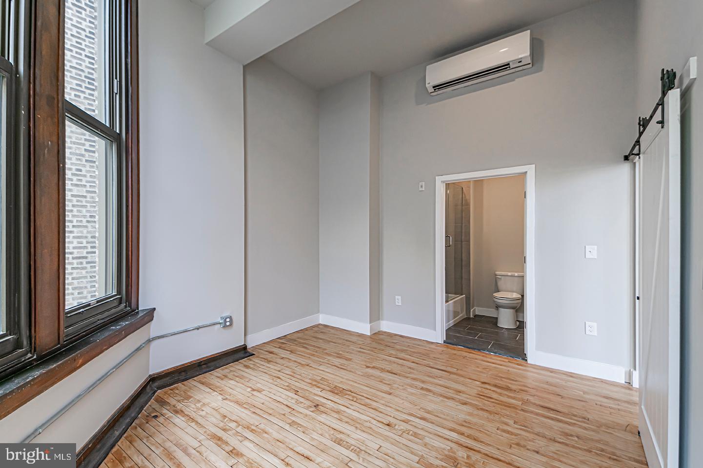1300 South 19th Street, Unit 303 Philadelphia, PA 19146 - Photo 13 of 19