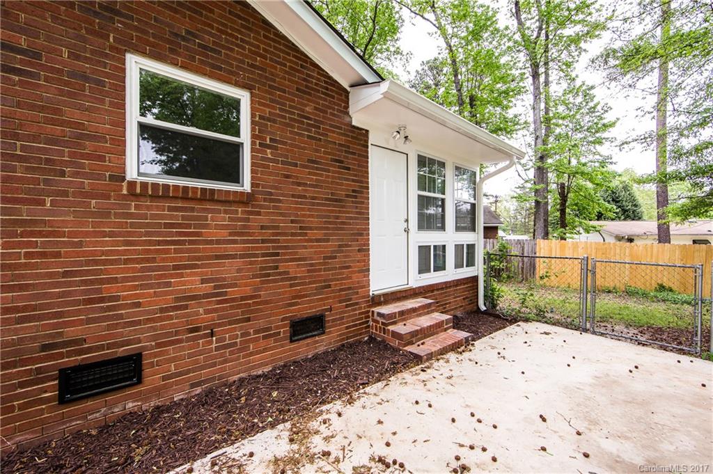 3813 Colebrook Road Charlotte, NC 28215 - Photo 22 of 23 Gallery Image 22