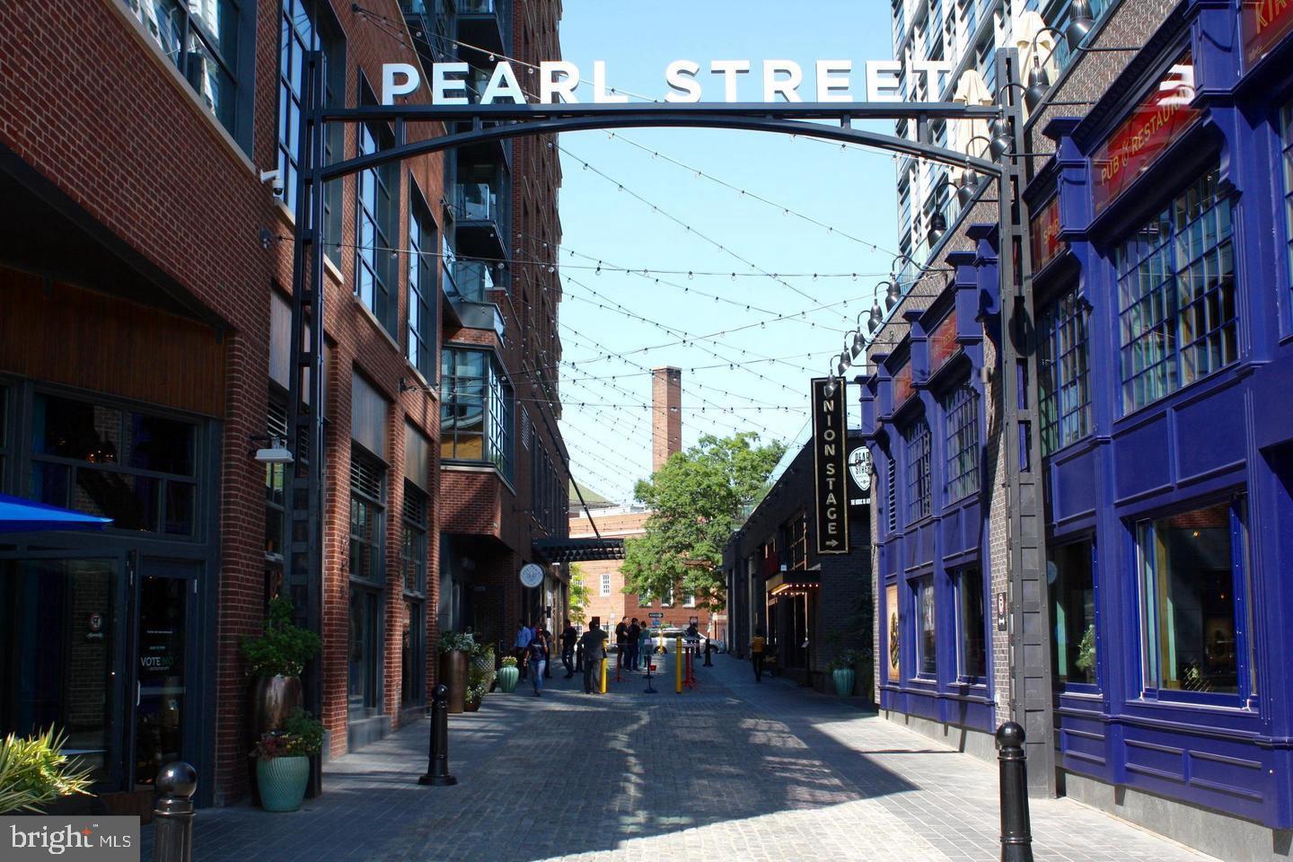 429 N Street Southwest, Unit S401 Washington, DC 20024 - Photo 3 of 9