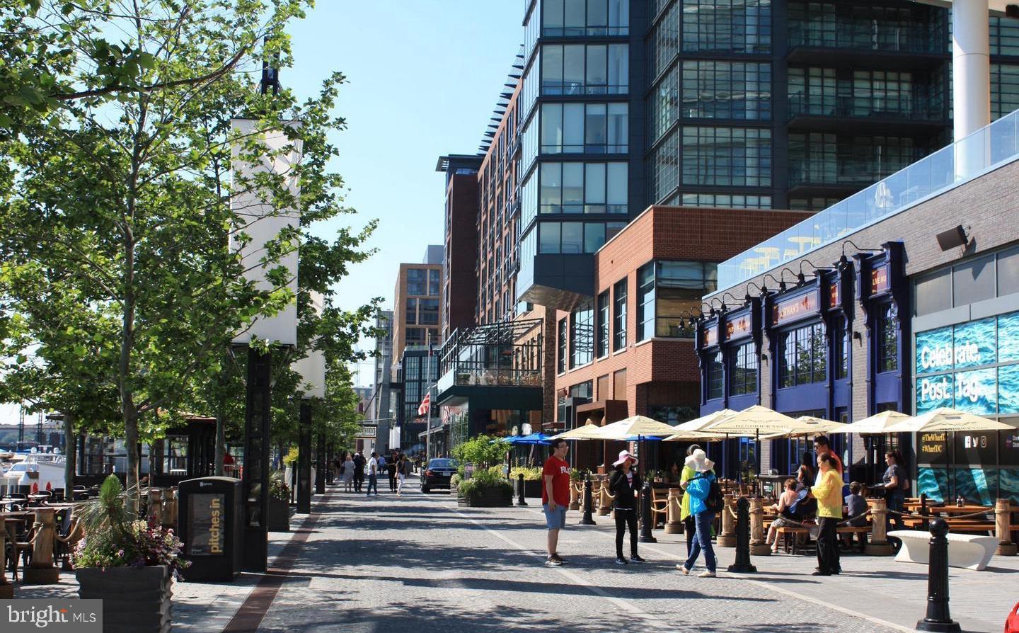 429 N Street Southwest, Unit S401 Washington, DC 20024 - Photo 4 of 9