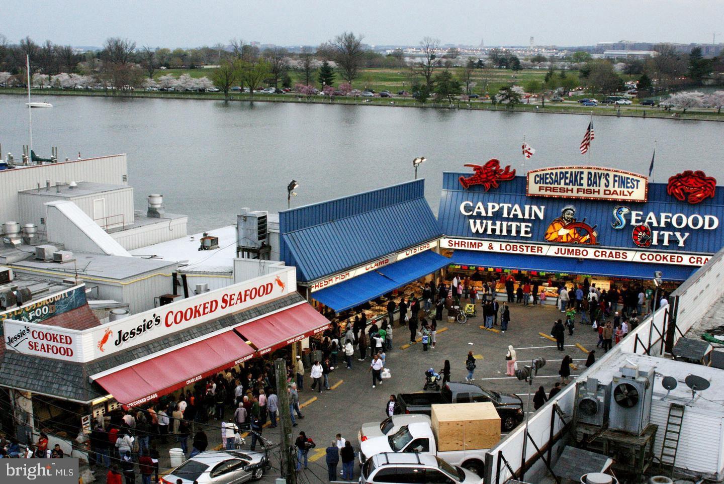 429 N Street Southwest, Unit S401 Washington, DC 20024 - Photo 8 of 9