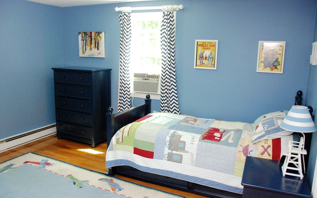 76 Stagecoach Road Duxbury, MA 02332 - Photo 15 of 26 a bedroom with bed and a window