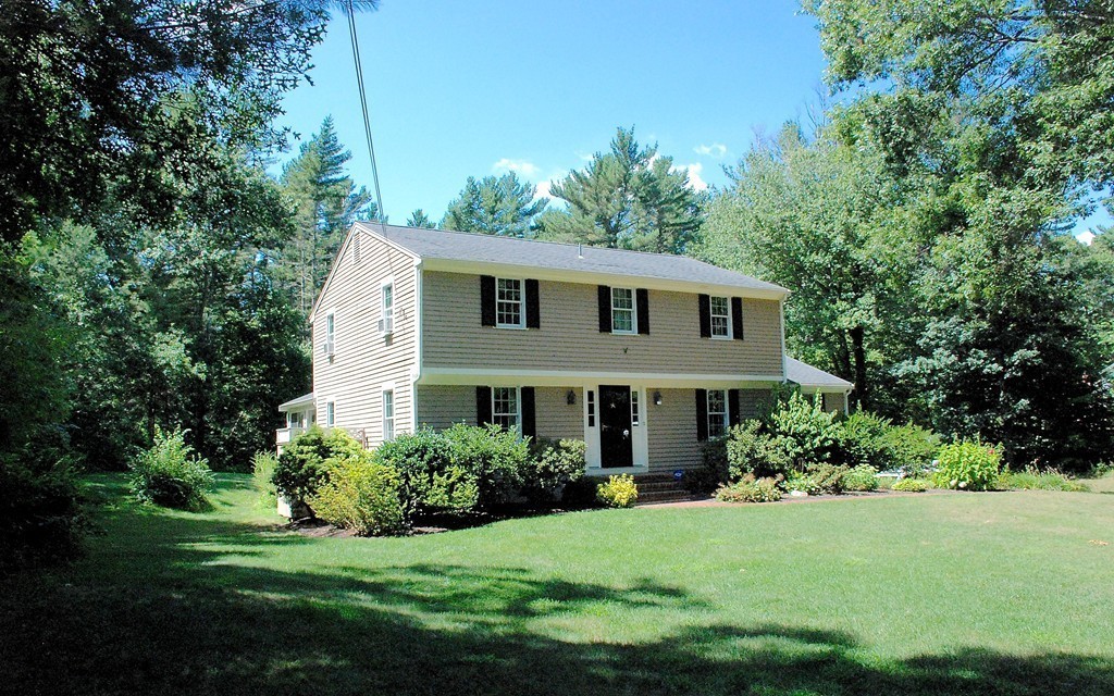 76 Stagecoach Road Duxbury, MA 02332 - Photo 24 of 26 a front view of a house with a yard