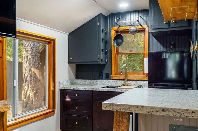 $631,000 | 54105 South Circle Drive, Idyllwild, CA 92549