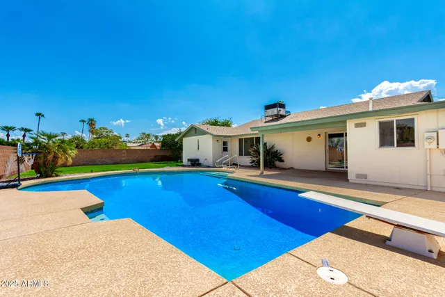 $729,000 | 11621 North 39th Street, Phoenix, AZ 85028