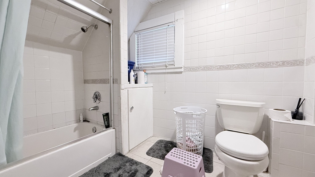 142 Abbott Street Lawrence, MA 01843 - Photo 22 of 30