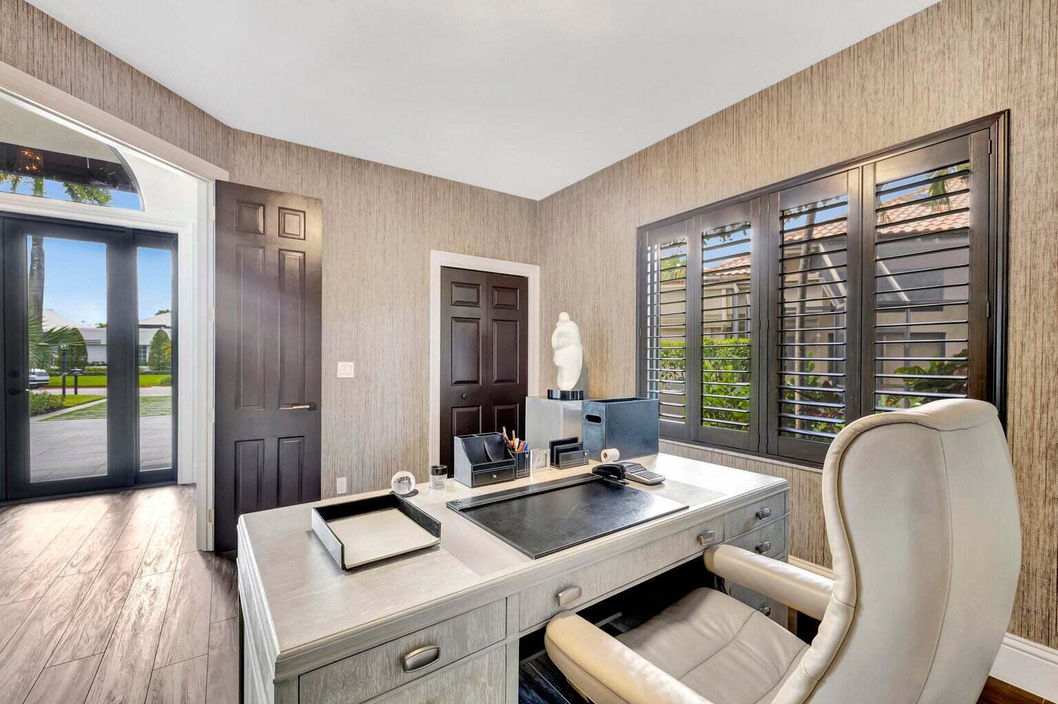 17381 Loch Lomond Way Boca Raton, FL 33496 - Photo 32 of 68 34