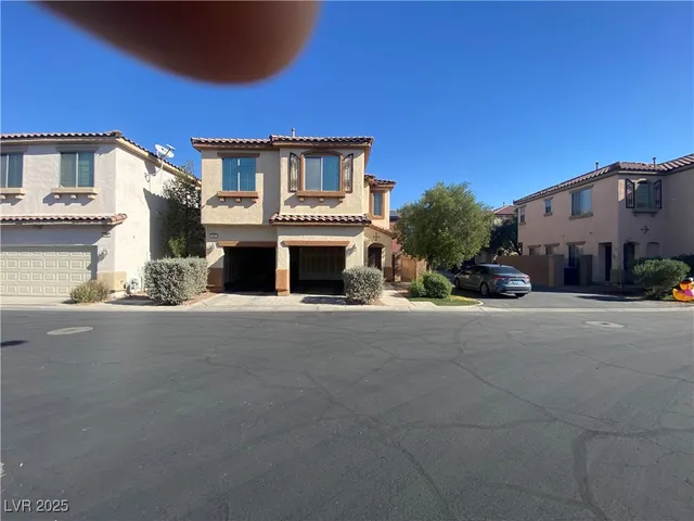 $1,995 | 680 Sumatra Place, Henderson, NV 89011