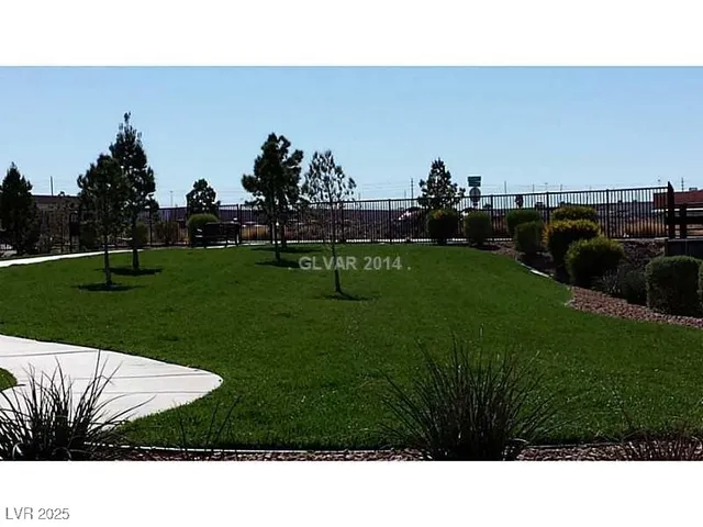 $1,995 | 680 Sumatra Place, Henderson, NV 89011