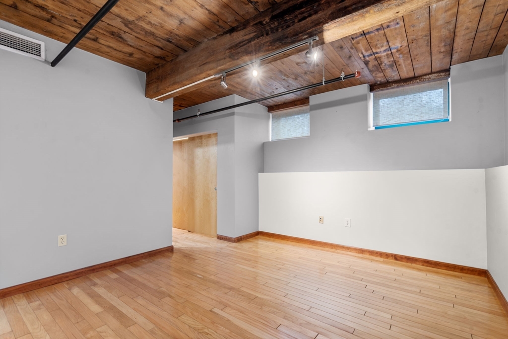 1 Envelope Terrace, Unit 116 Worcester, MA 01604 - Photo 18 of 30