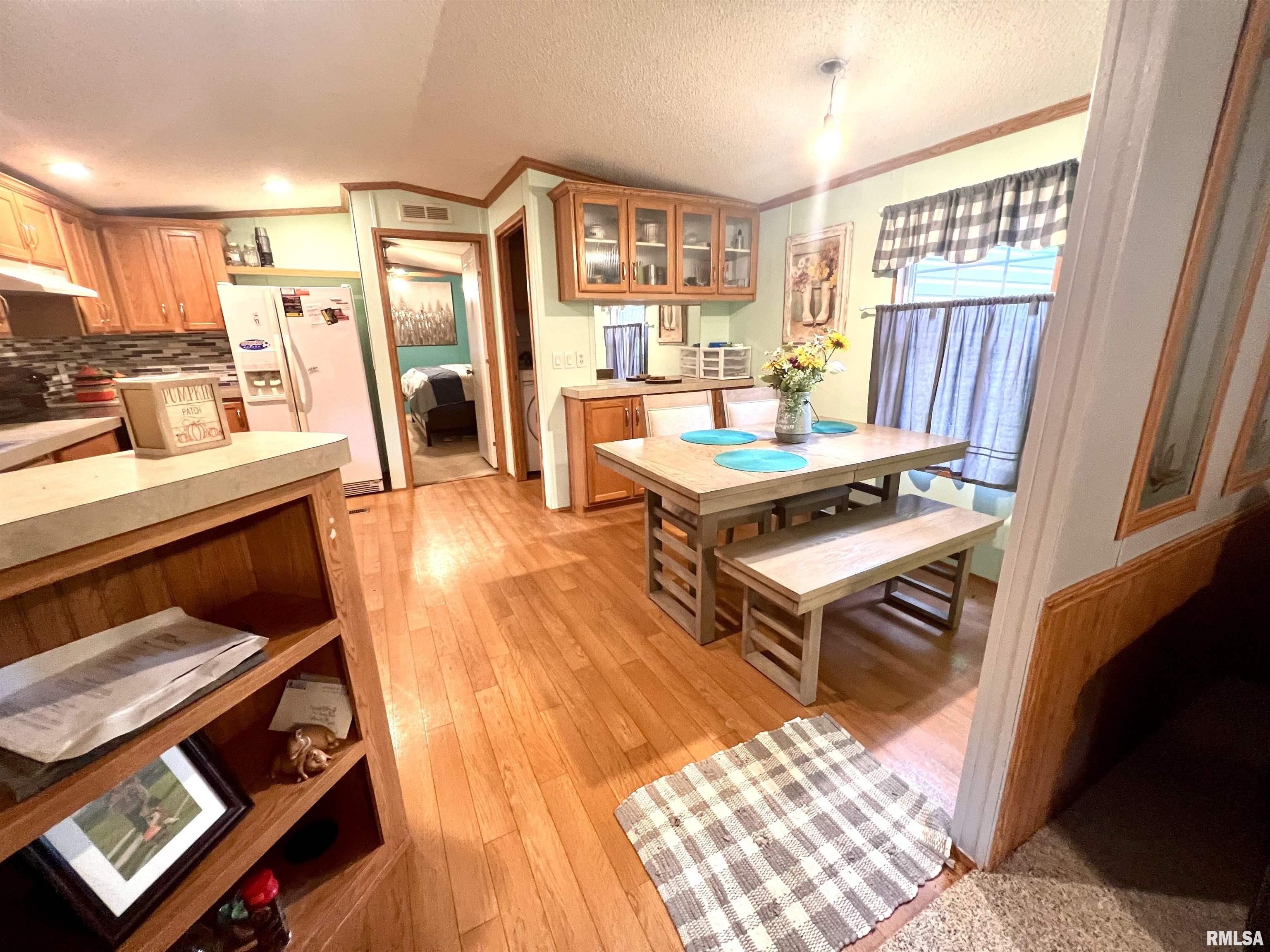 2076 Herrin Road Carterville, IL 62918 - Photo 10 of 20 Gallery Image 10