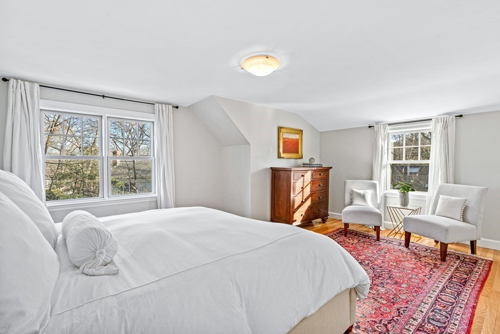 96 Glen Road Wellesley, MA 02481 - Photo 12 of 31