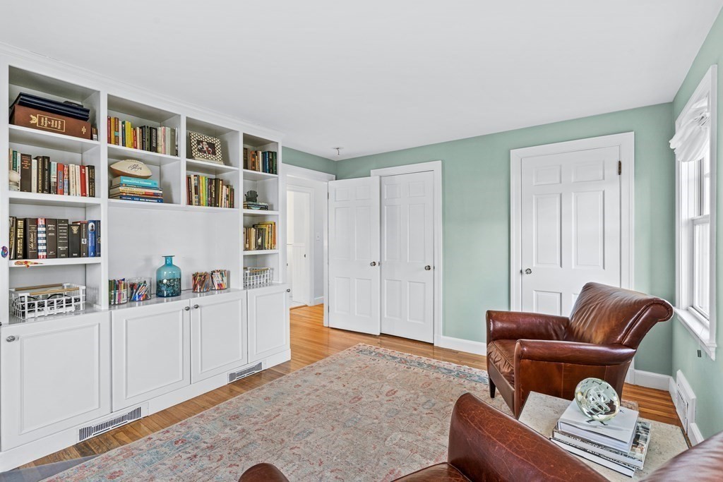 96 Glen Road Wellesley, MA 02481 - Photo 20 of 31