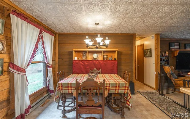 $399,000 | 98 Pinecrest Lane, Steelville, MO 65565