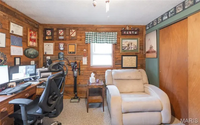 $399,000 | 98 Pinecrest Lane, Steelville, MO 65565