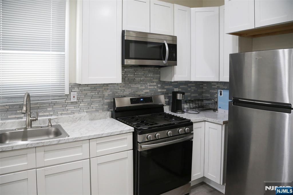 271 Washington Street Orange, NJ 07050 - Photo 6 of 30