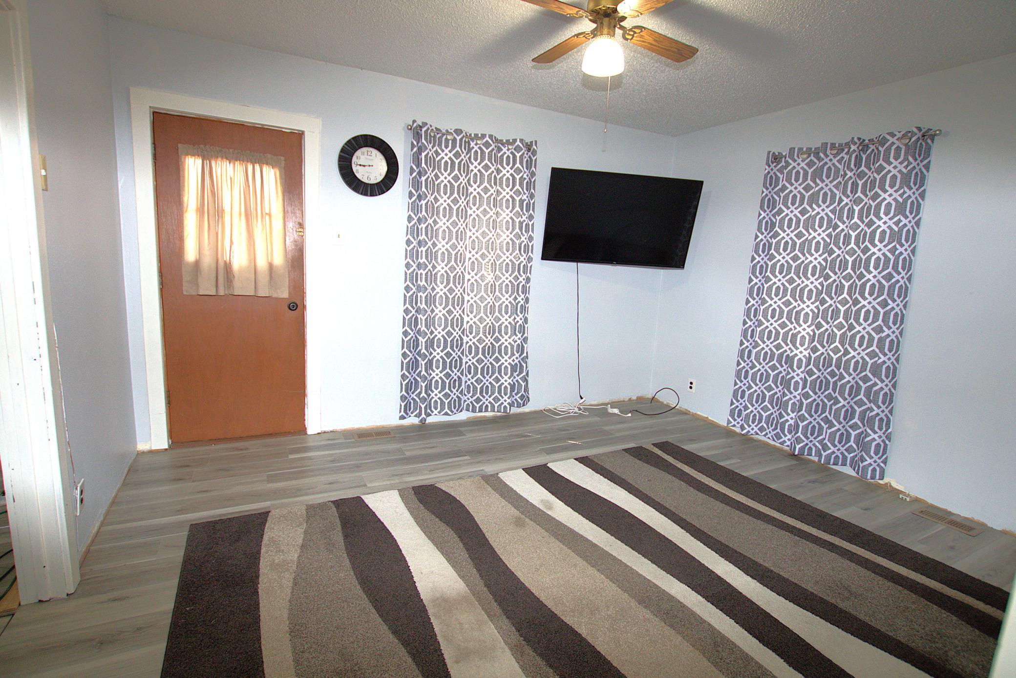 414 Cleveland Street Southwest Staples, MN 56479 - Photo 8 of 16 Gallery Image 8