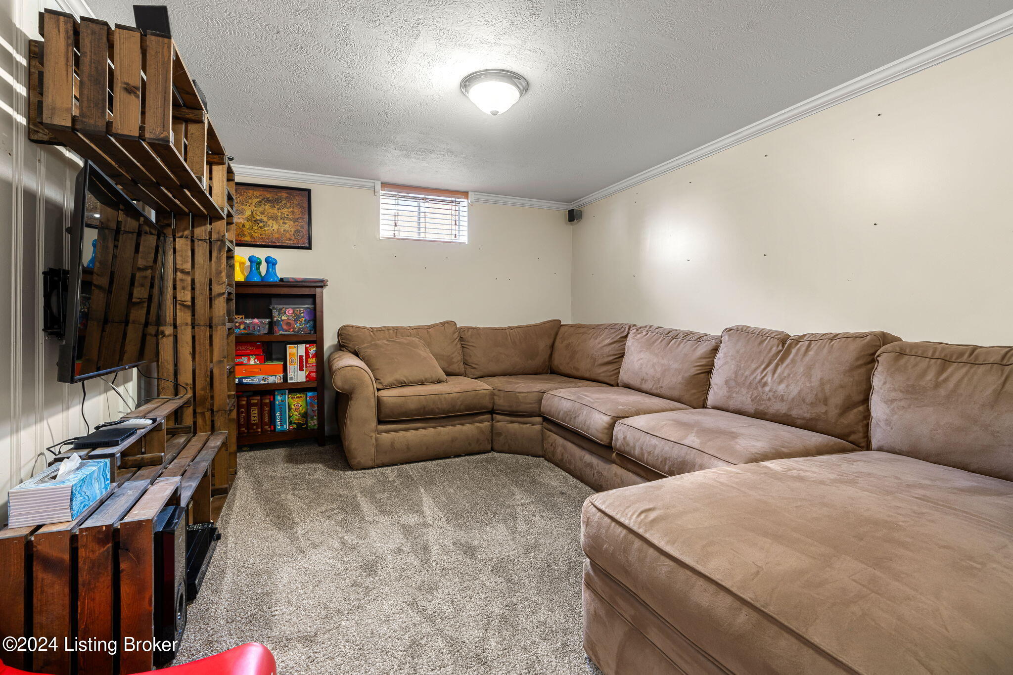 6335 Hunters Grove Road Louisville, KY 40216 - Photo 24 of 33 6335 Hunters Grove Rd