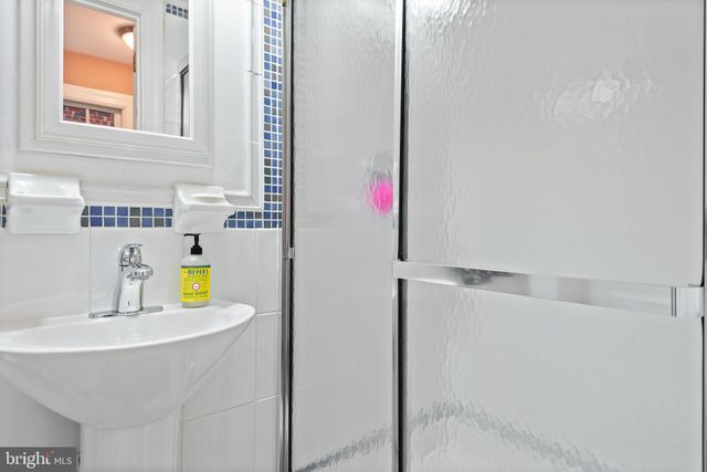 $1,355,000 | 15 East Oak Street, Alexandria, VA 22301