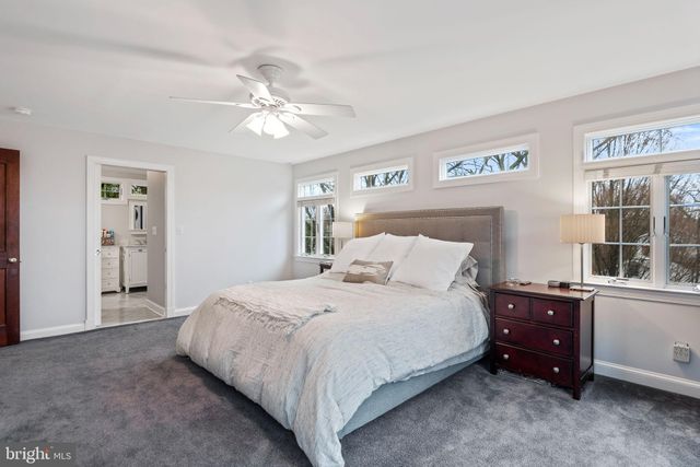 $1,355,000 | 15 East Oak Street, Alexandria, VA 22301