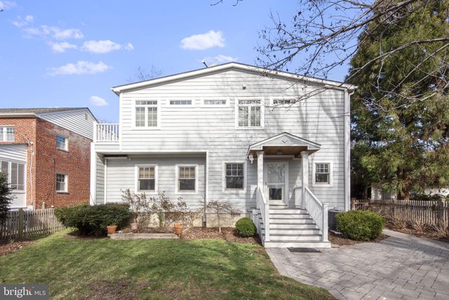 $1,355,000 | 15 East Oak Street, Alexandria, VA 22301