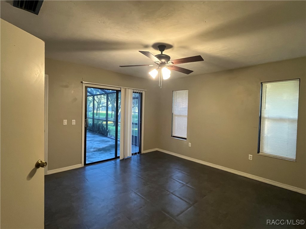 2347 North Putnam Point Hernando, FL 34442 - Photo 10 of 23