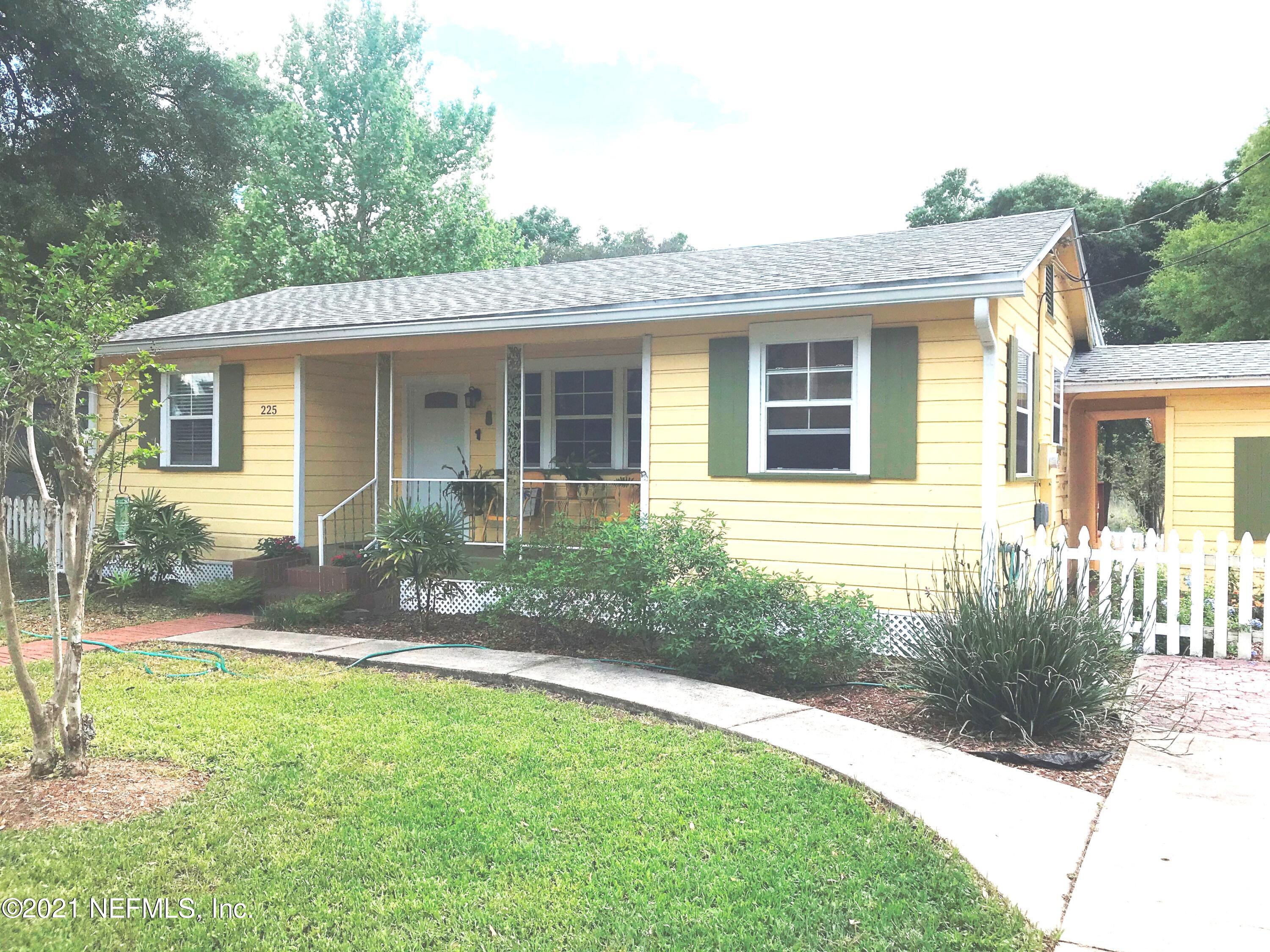 225 Azalea Place Keystone Heights, FL 32656 - Photo 1 of 21 LAKEFRONT