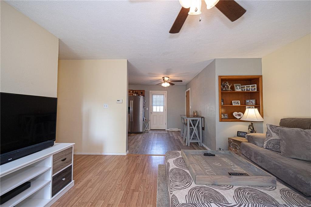 127 Devils Den Road Burgettstown, PA 15021 - Photo 5 of 18 Gallery Image 5