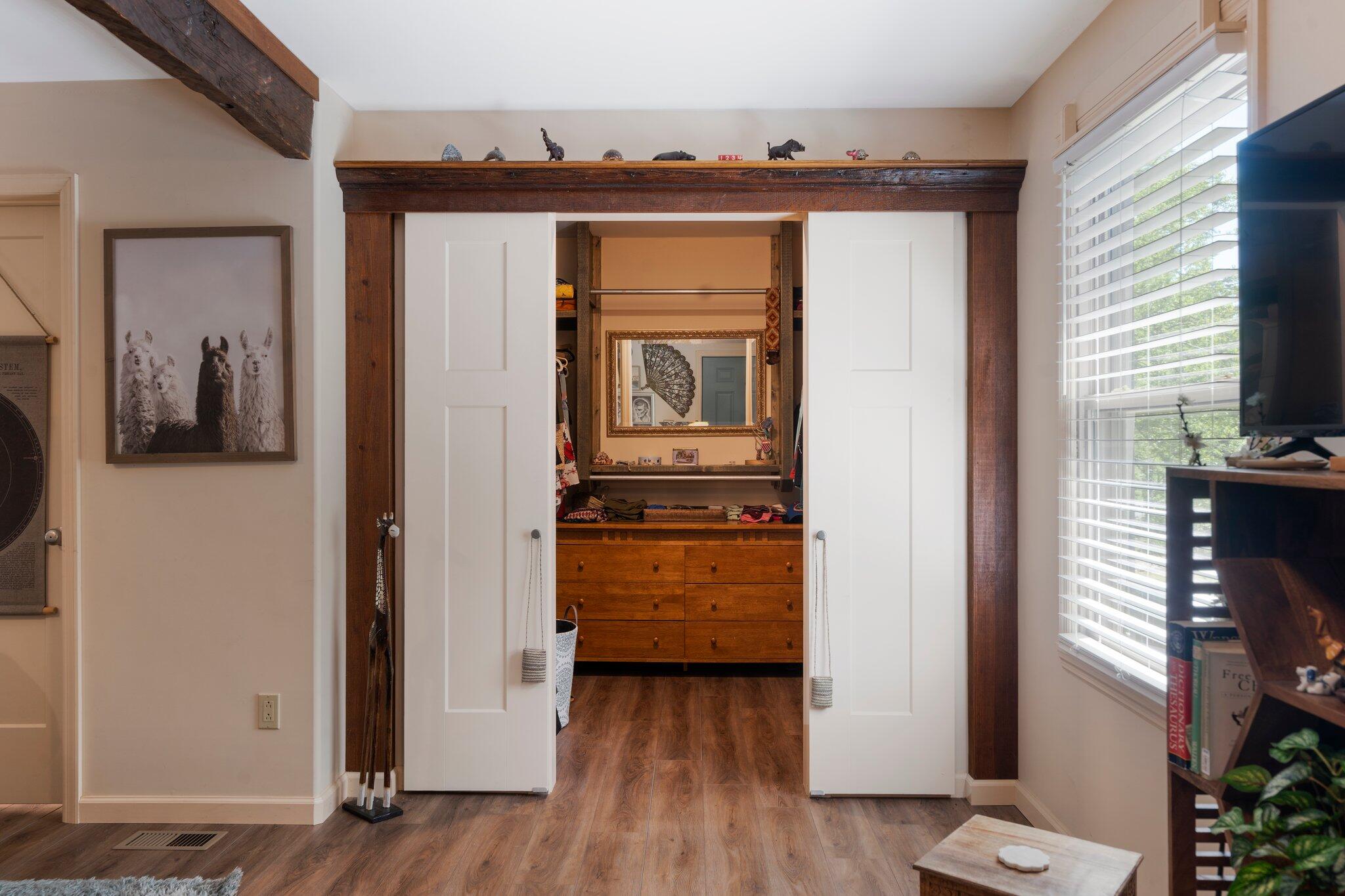 893 Tunnel Hill Road Cleveland, TN 37311 - Photo 14 of 37 Master closet 1