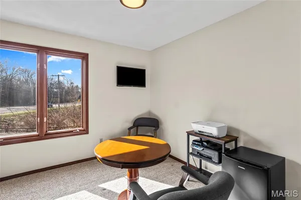 $399,900 | 6589 Oak Hill Manor, Glen Carbon, IL 62034