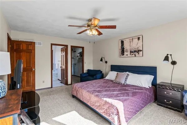 $399,900 | 6589 Oak Hill Manor, Glen Carbon, IL 62034