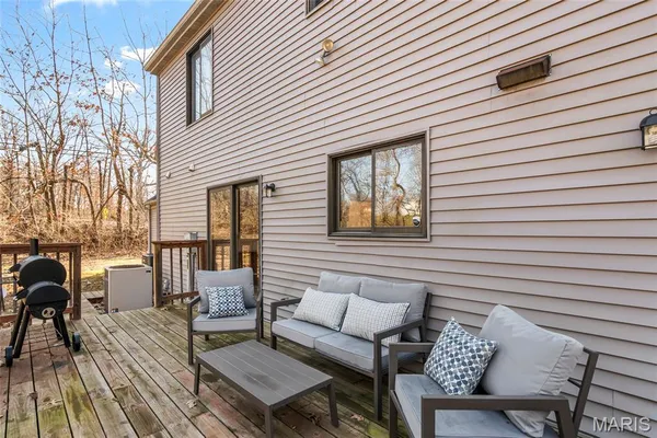 $399,900 | 6589 Oak Hill Manor, Glen Carbon, IL 62034