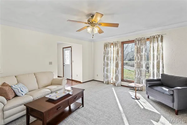 $399,900 | 6589 Oak Hill Manor, Glen Carbon, IL 62034