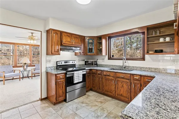 $399,900 | 6589 Oak Hill Manor, Glen Carbon, IL 62034