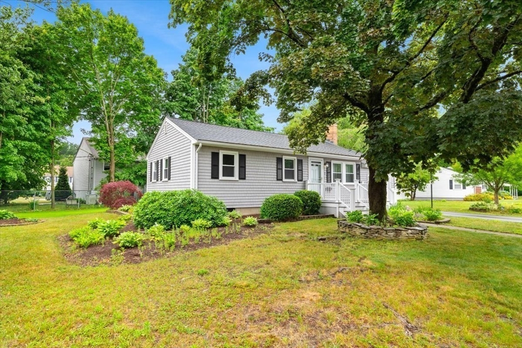 2 Margaret Road Foxboro, MA 02035 - Photo 27 of 29