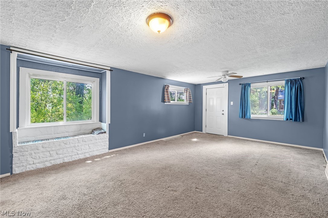 168 Killian Road Akron, OH 44319 - Photo 3 of 25
