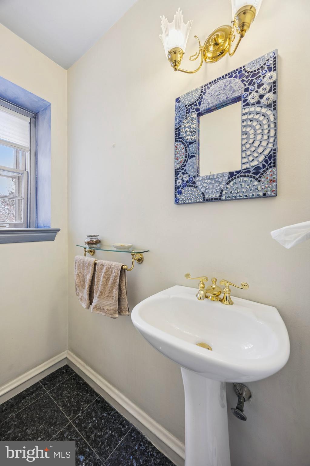 505 Red Leaf Road Wynnewood, PA 19096 - Photo 3 of 35 First Floor Powder Room