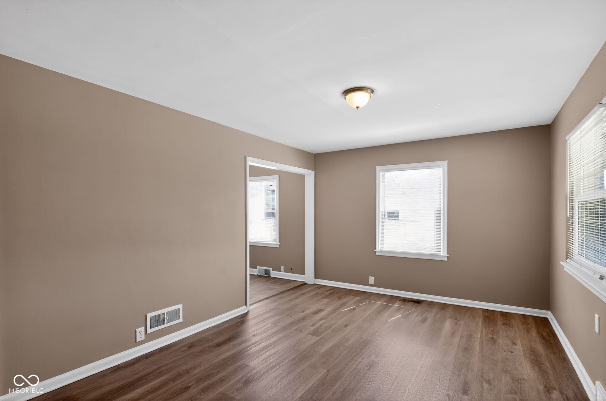 3711 North Riley Avenue Indianapolis, IN 46218 - Photo 11 of 33 Gallery Image 11
