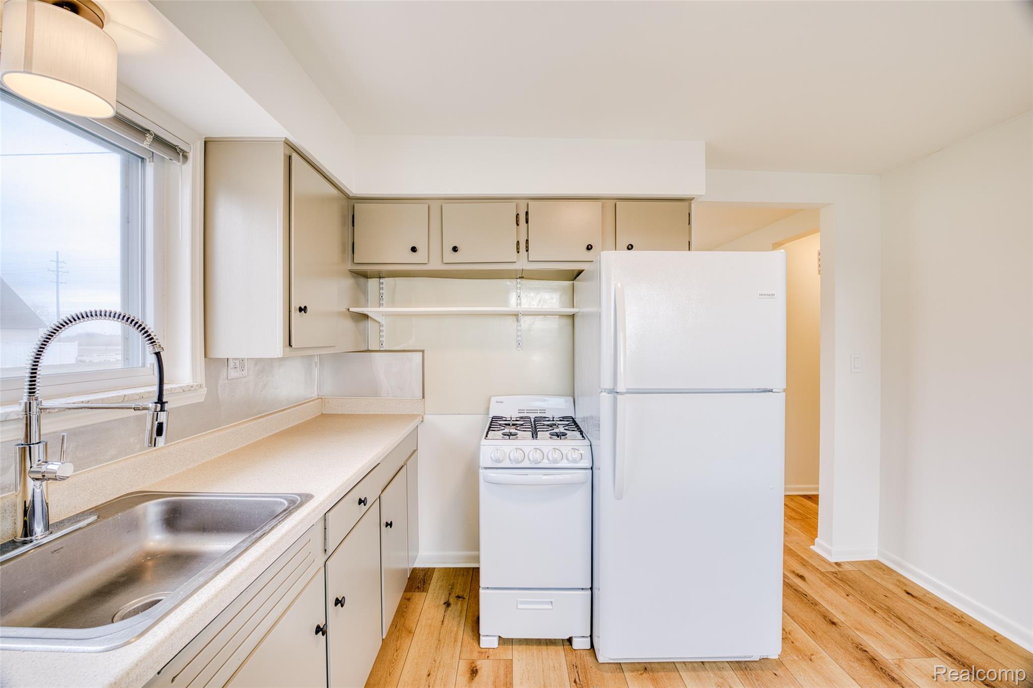 6125 Pointe Tremble Road, Unit S Algonac, MI 48001 - Photo 11 of 29 image-13.jpg