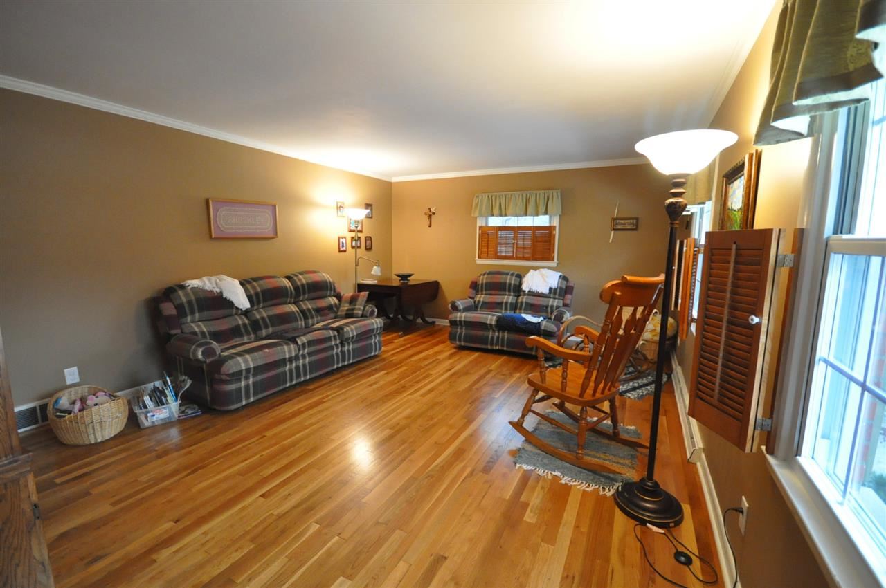 413 Christ Road Evansville, IN 47711 - Photo 2 of 27 Gallery Image 2
