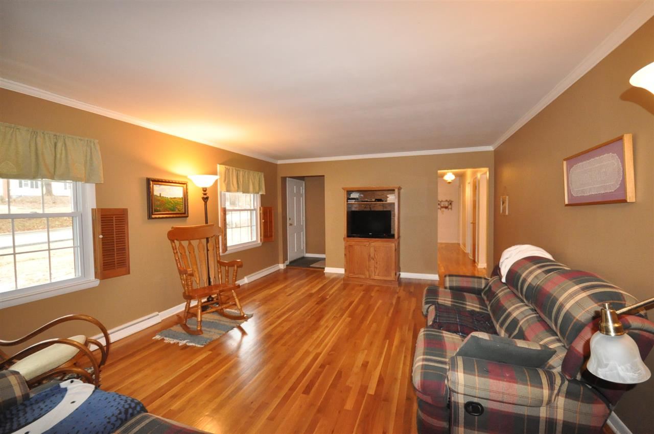 413 Christ Road Evansville, IN 47711 - Photo 3 of 27 Gallery Image 3