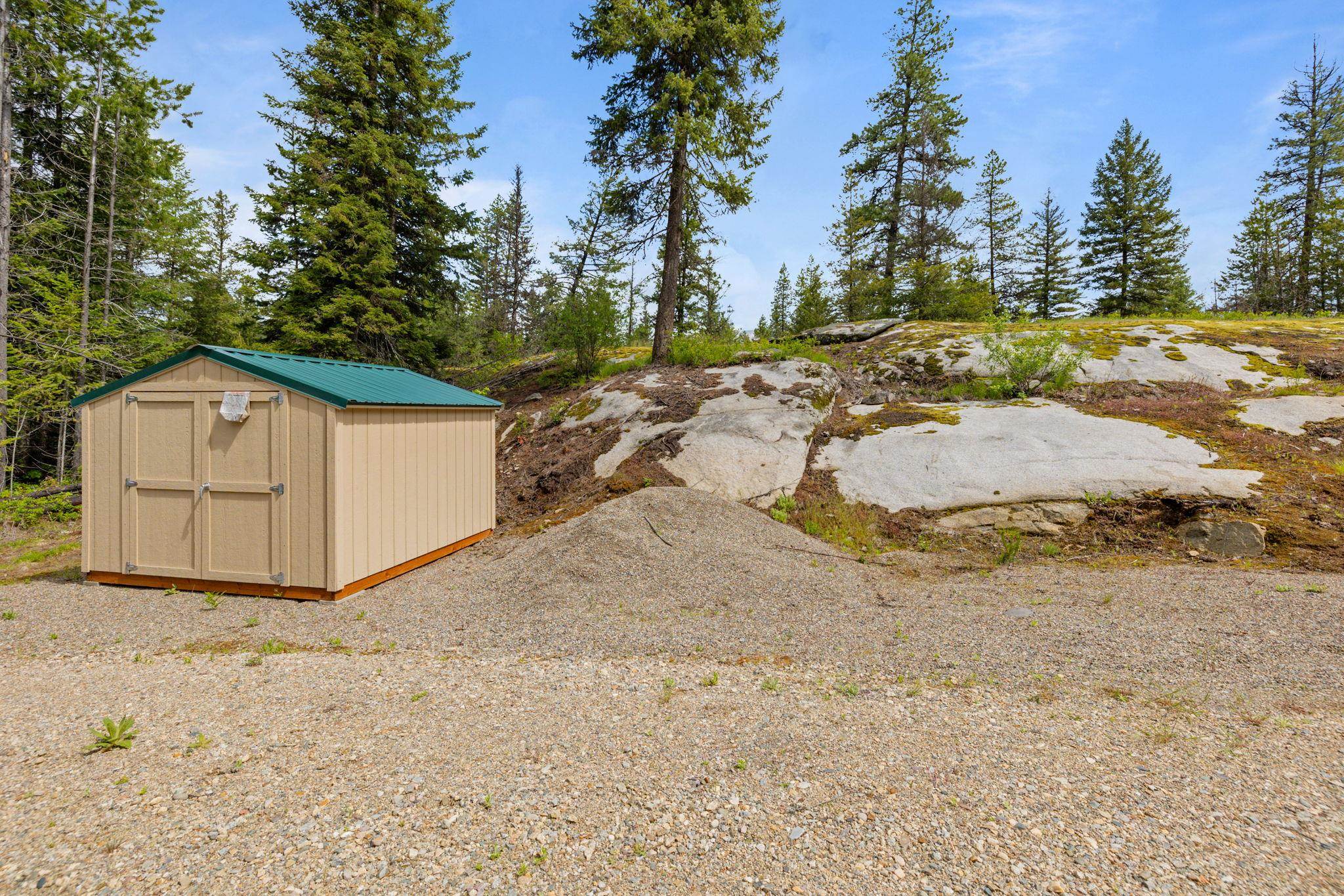 611 Granite Road Newport, WA 99156 - Photo 17 of 19