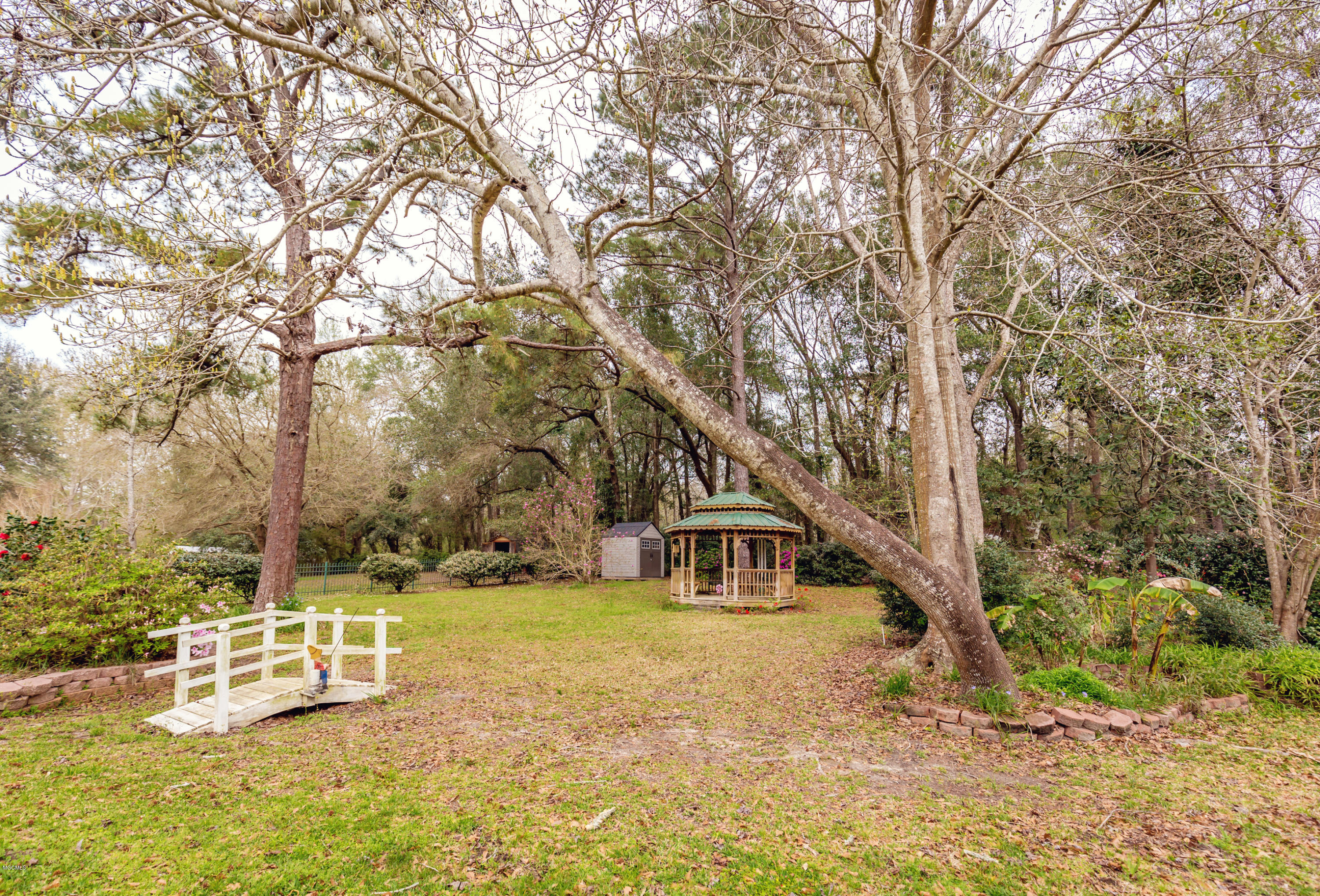 124 Knapp Road Ocean Springs, MS 39564 - Photo 54 of 59 IMG_1963